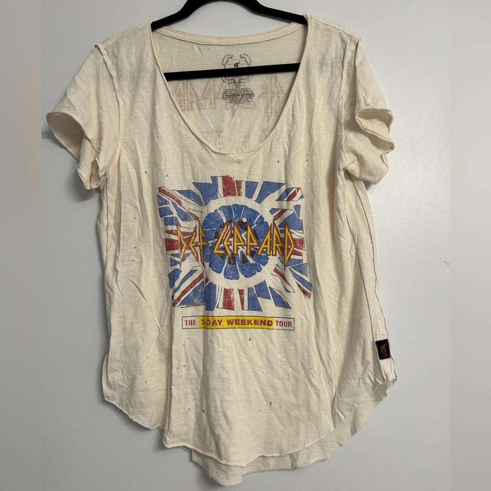 Def Leppard oversized scoop neck tee